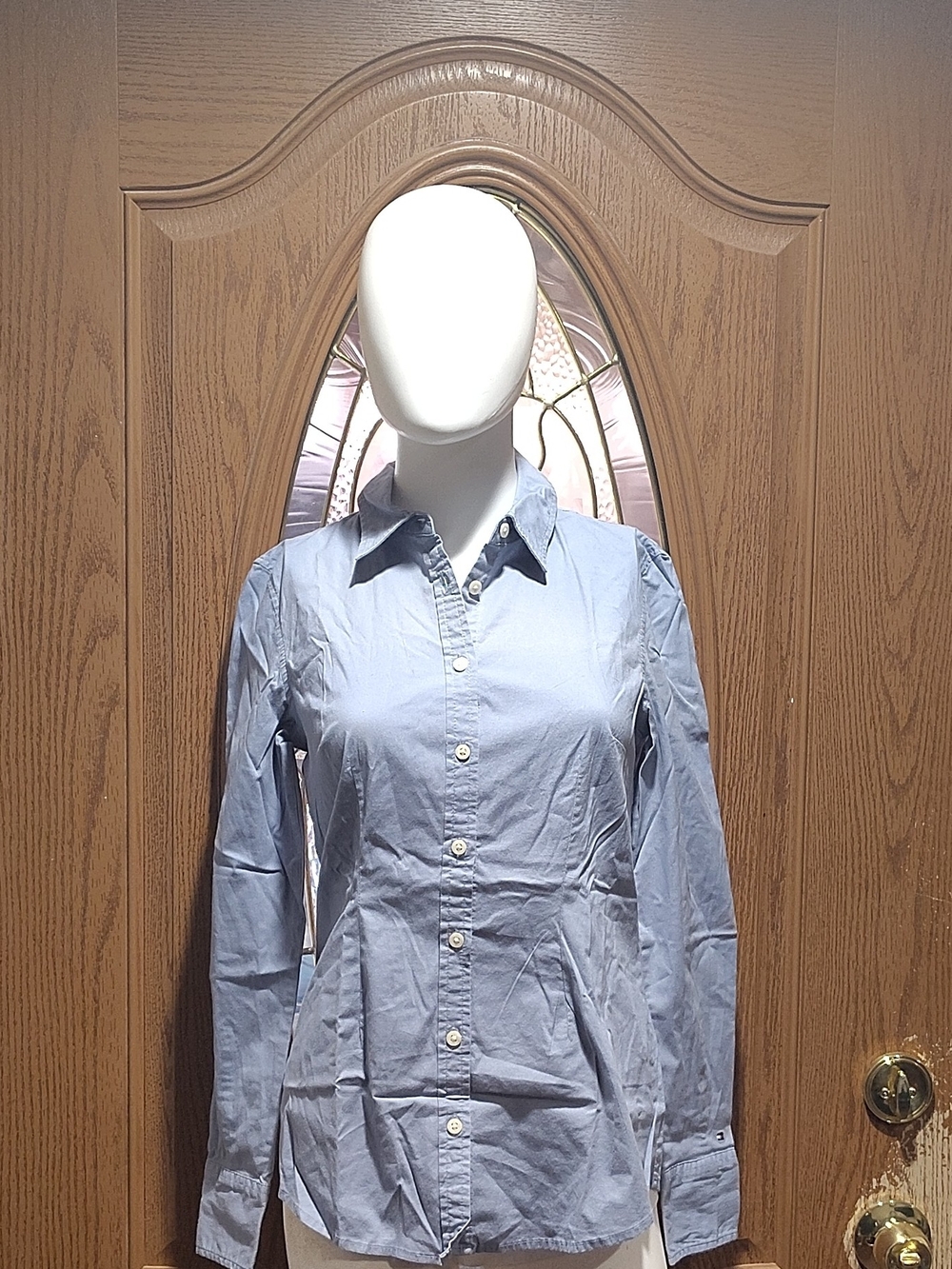 Tommy Hilfiger Pale Blue Women's Fitted Button-Down Shirt